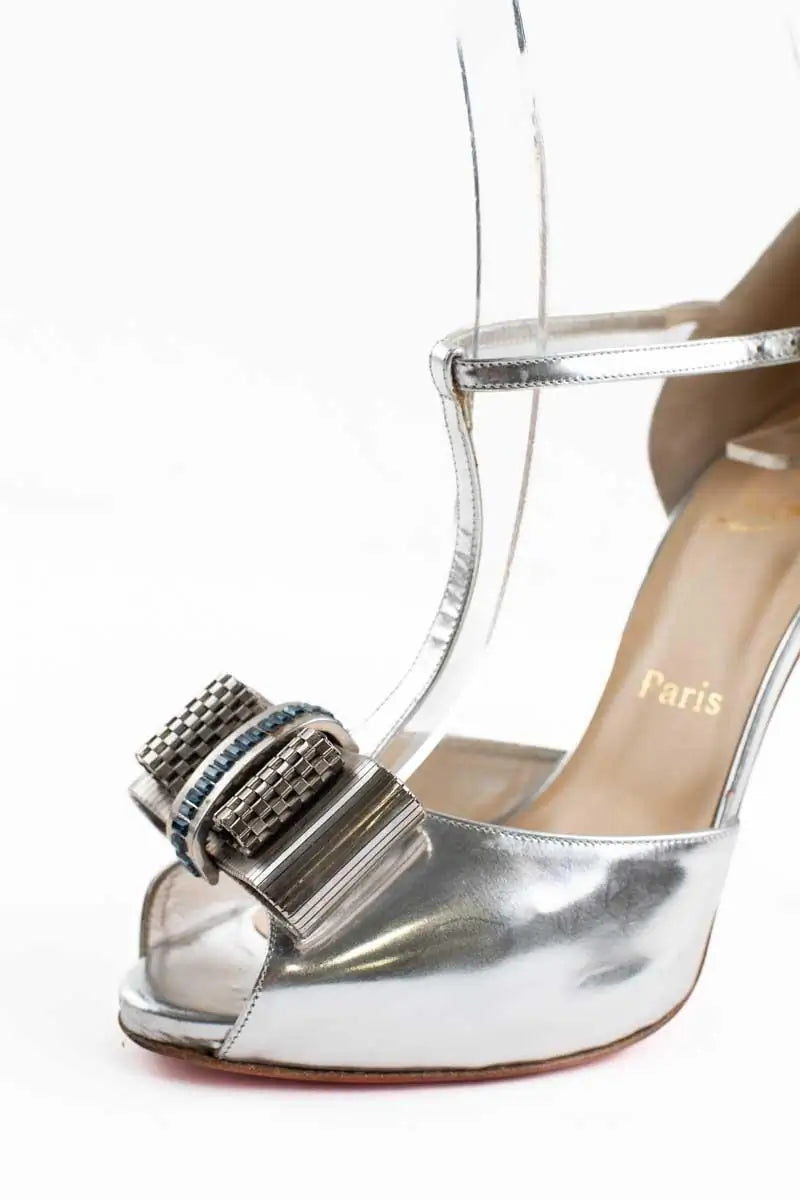 Talons Christian Louboutin Argent en Cuir verni