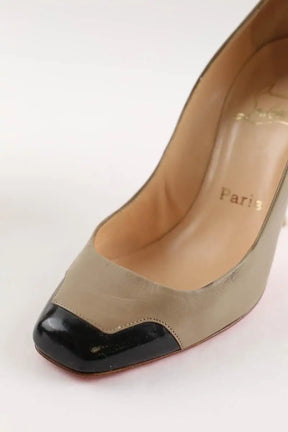 Talons Christian Louboutin Beige en Cuir