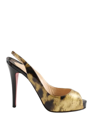 Talons Christian Louboutin Doré en Cuir, taille 37 - Seconde Main