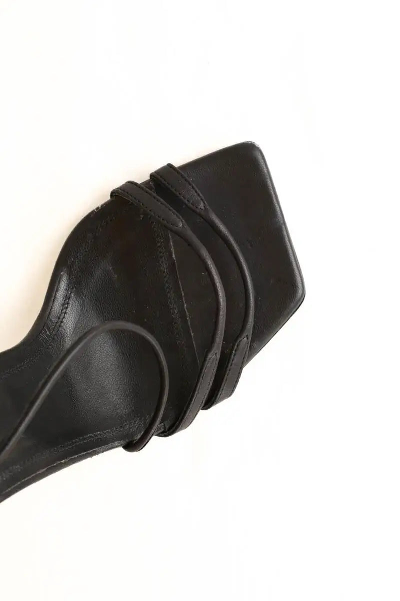 Talons Iro Noir en Cuir