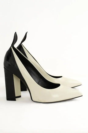 Talons Louis Vuitton Blanc en Cuir verni