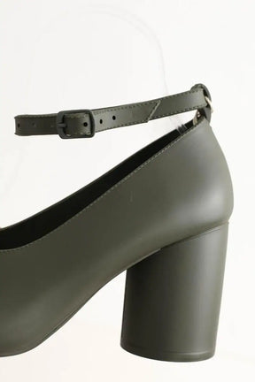 Talons Maison Martin Margiela Kaki en Caoutchouc