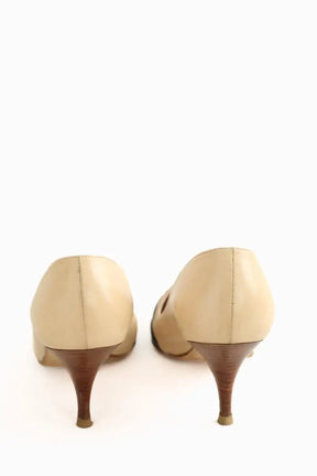 Talons Manolo Blahnik Beige en Cuir