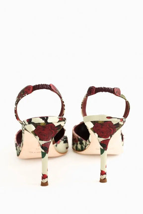Talons Manolo Blahnik Rouge en Tissu