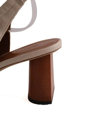 Talons Rejina Pyo Beige en Cuir