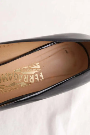 Talons Salvatore Ferragamo Noir en Cuir verni