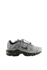Baskets Nike  Gris