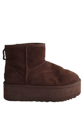 Boots Ugg Marron en Daim, taille 39 - Seconde Main