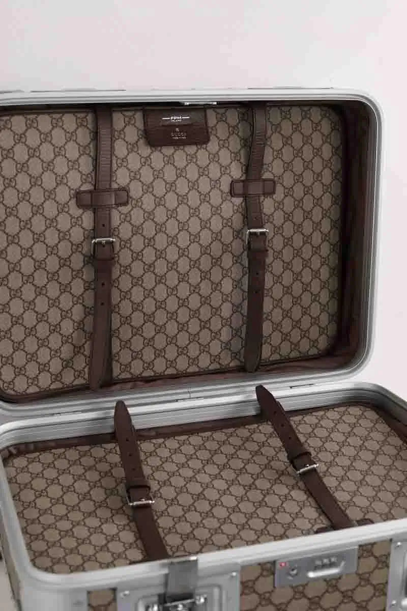 Valise à roulettes Gucci Porter Beige en Métal