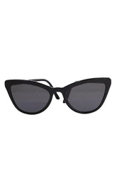 Lunettes de soleil Prada Noir en Plastique - Seconde Main