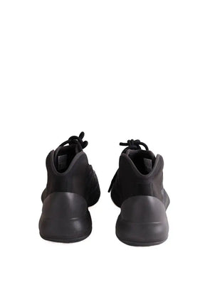 Baskets Yeezy Noir en Plastique
