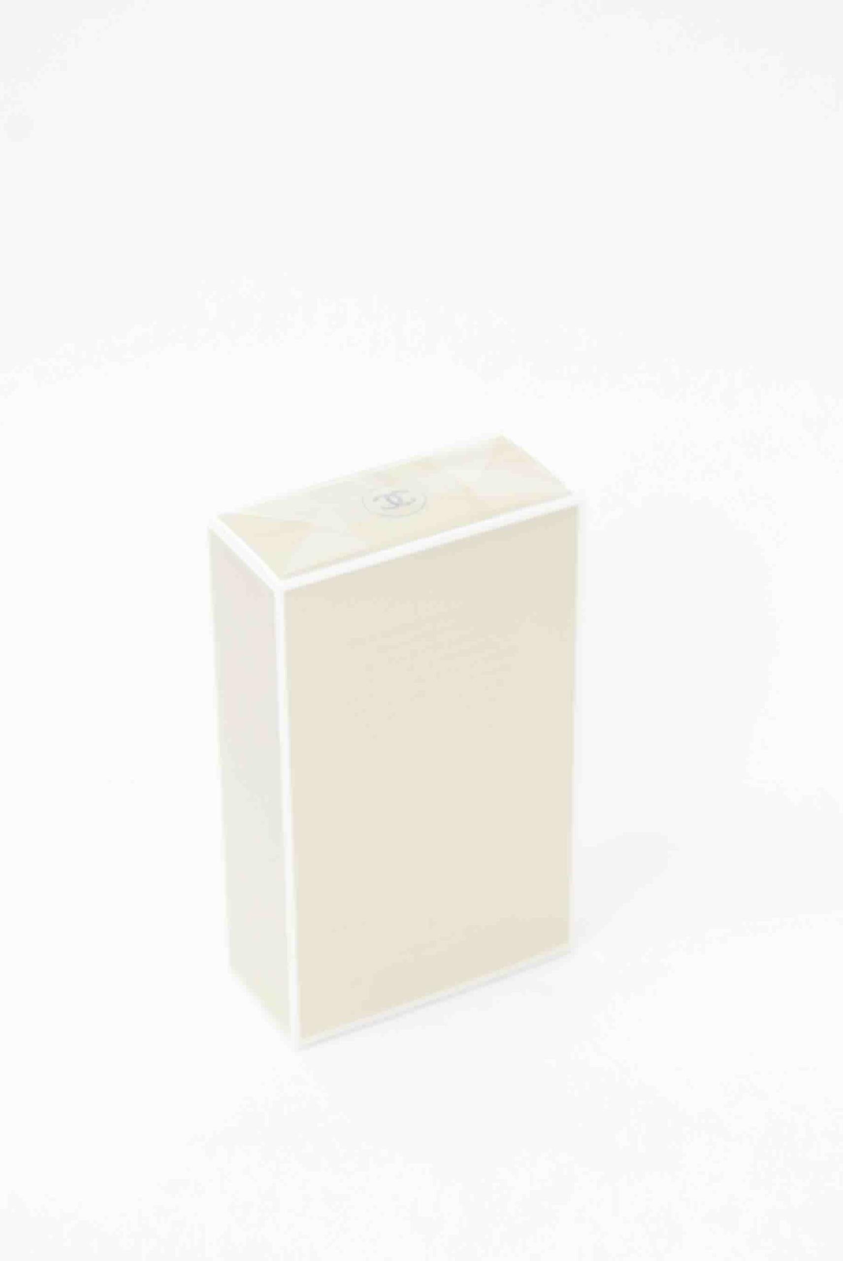 Nettoyant Chanel  Doré