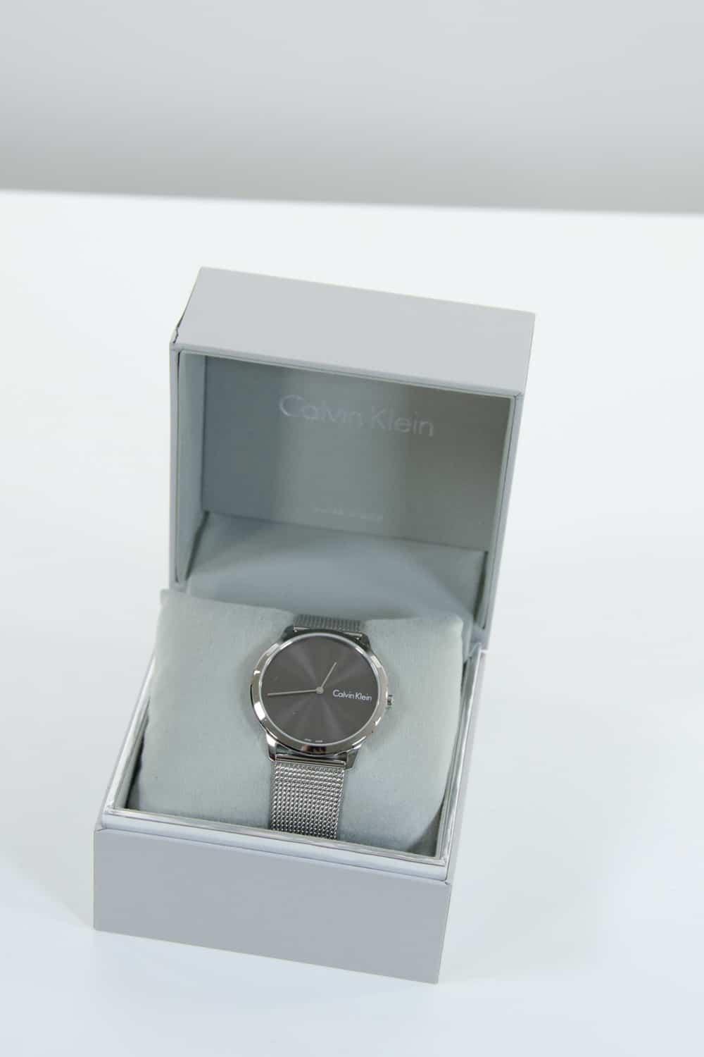  Calvin Klein  Argent