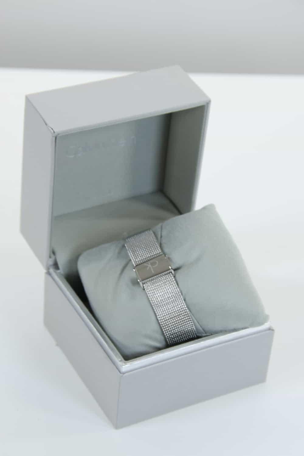 Calvin Klein  Argent