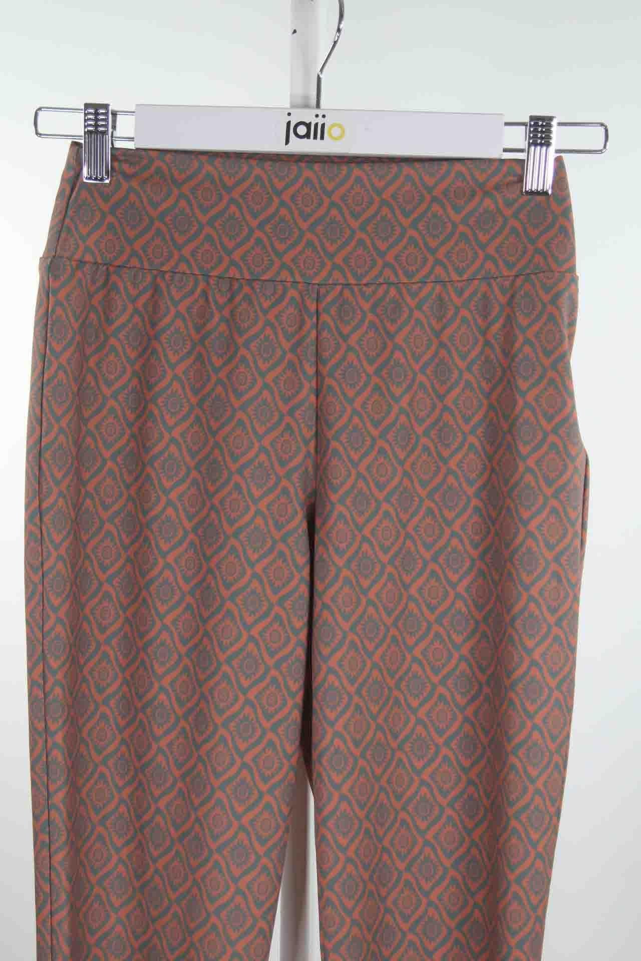 Leggings Near 4 rest   Rouge