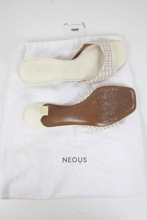 Sandales Neous  Beige